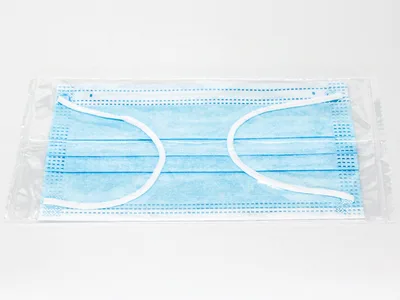 Mască chirurgicală de filtrare GISAFE 98% 3 straturi tip IIR cu elastice - pungă individuală - adult - albastru deschis - cutie