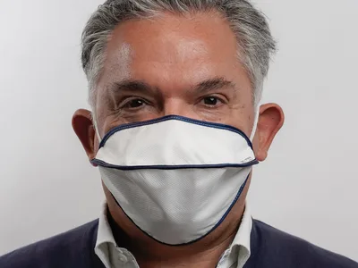 Mască chirurgicală reutilizabilă pentru adulți MYCROCLEAN - BFE 99.8% - 2 straturi - alb-albastru