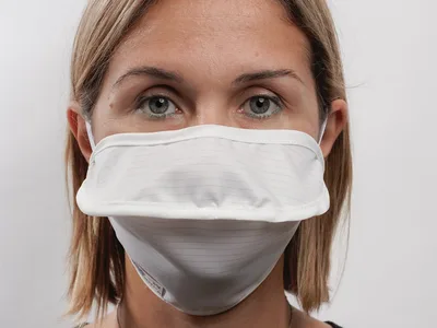 Mască chirurgicală reutilizabilă pentru adulți MYCROCLEAN - BFE 99.8% - alb-alb - clemă nazală