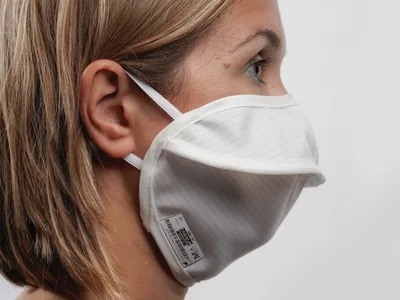 Mască chirurgicală reutilizabilă pentru adulți MYCROCLEAN - BFE 99.8% - alb-alb - clemă nazală