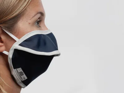 Mască chirurgicală reutilizabilă pentru adulți MYCROCLEAN - BFE 99,8% - albastru-alb