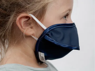 Mască chirurgicală refolosibilă Mycroclean Kid - BFE 99.8% - albastru-albastru