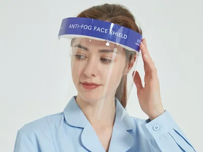 Ecran facial de protecție anti-ceață cu aplicare unică