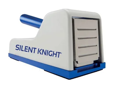 Silent Knight dispozitiv pentru zdrobirea pilulelor