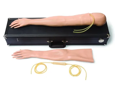 Kit de antrenament Laerdal pentru IV multi-venos pe model feminin