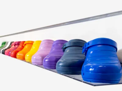 Papuci fără pori, cu cureluță - 37 - roșu