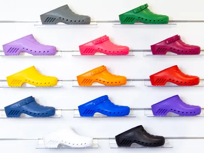 CLOGS - cu pori - 47-48 - alb