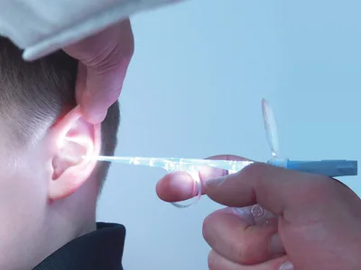 Curete articulată iluminată cu lentilă și iluminator LED