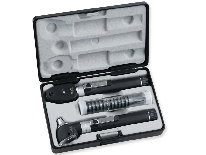Set oto-oftalmoscop SIGMA F.O. LED cu 2 mânere - caz