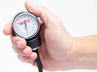 YTON sphygmomanometru aneroid cu stetoscop