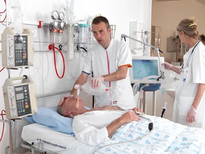 AMBU SPUR II RESUSCITATOR - adult