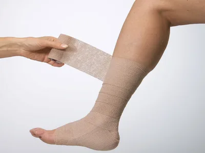 Coban 3M elastic wrap 10 cm x 2 la 4,57 m