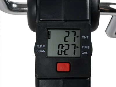 Pedalier cu display