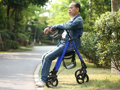 Rollator ușor - pliabil - albastru